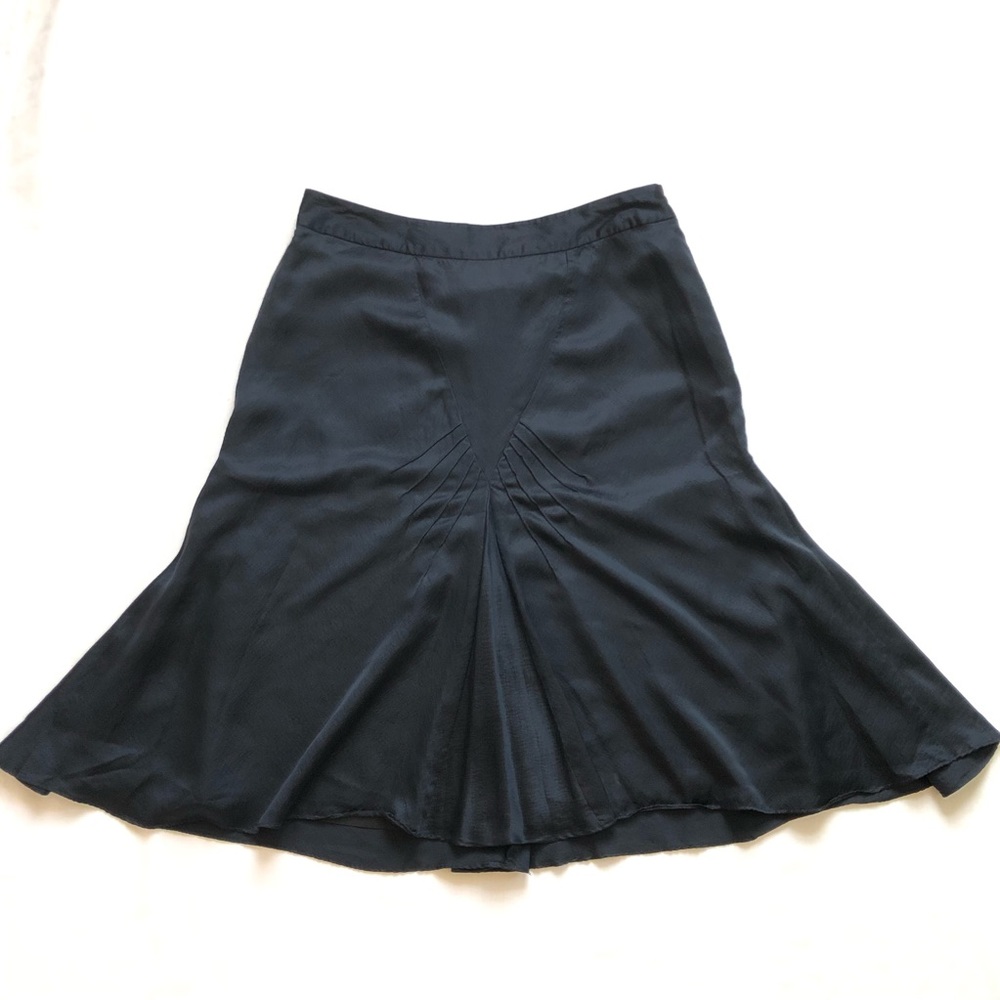 Banana Republic black silk skirt